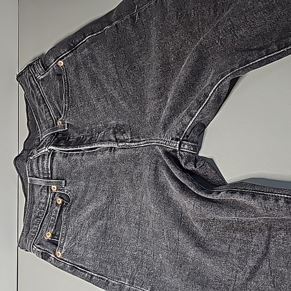 LEVI'S faded black 28x28 high rise jeans - Picture 5 of 8